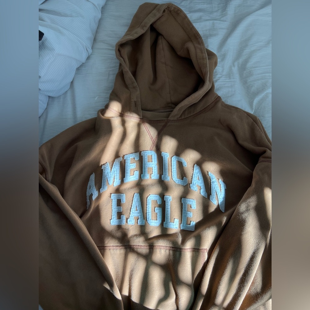 american eagle hoodie